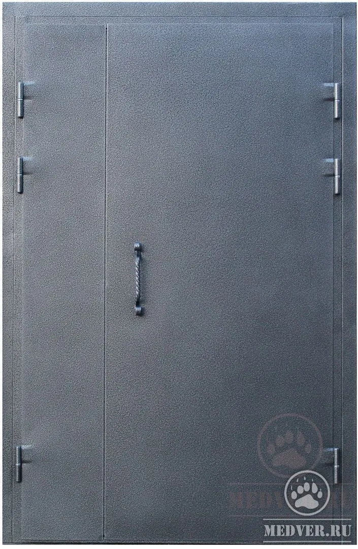 Топ-8 популярных стилей для входных металлических дверей. Часть 4: лофт и хай-тек