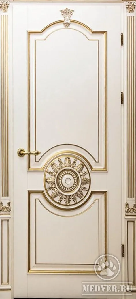 Топ-8 популярных стилей для входных металлических дверей. Часть 1: классический и английский