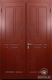 Двухстворчатая дверь в квартиру-106
