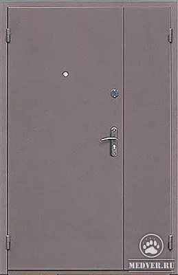 Двухстворчатая дверь в квартиру-131