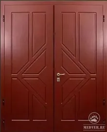 Двустворчатая дверь в квартиру-71