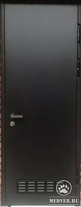 Входная дверь техническая -1