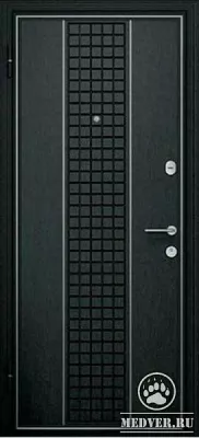 915
